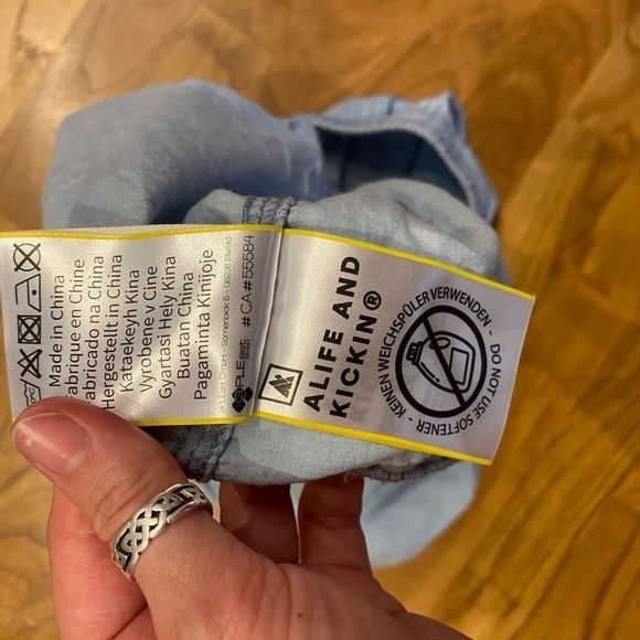 Alife and Kickin Pants 'Jane' Light Denim Blue Jean Shorts Size Large - Picture 11 of 16